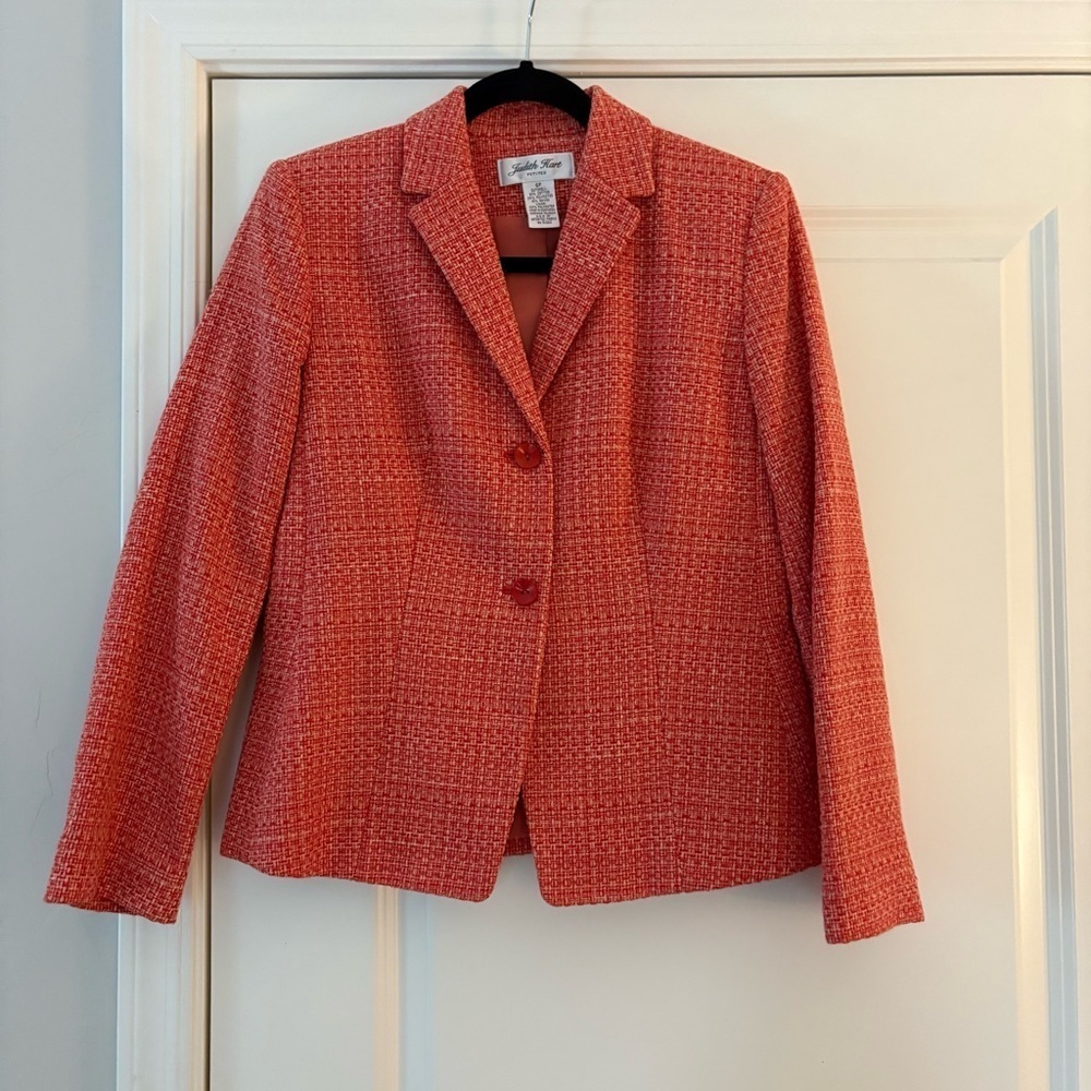 Judith Hart Women’s Petites Salmon Button Up Long Sleeve Lined Collared Blazer